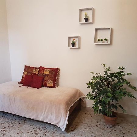 Lidia'S Home กานิกัตติ ภายนอก รูปภาพ