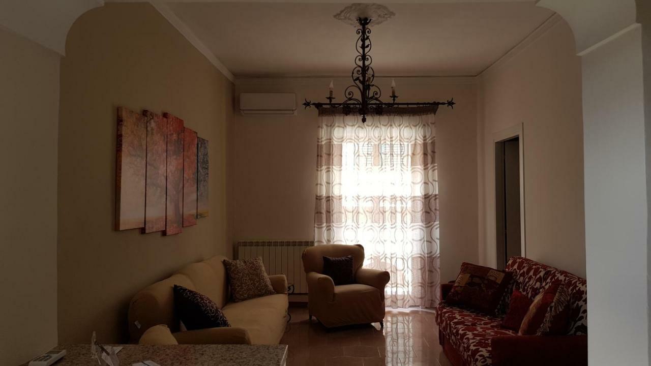 Lidia'S Home กานิกัตติ ภายนอก รูปภาพ