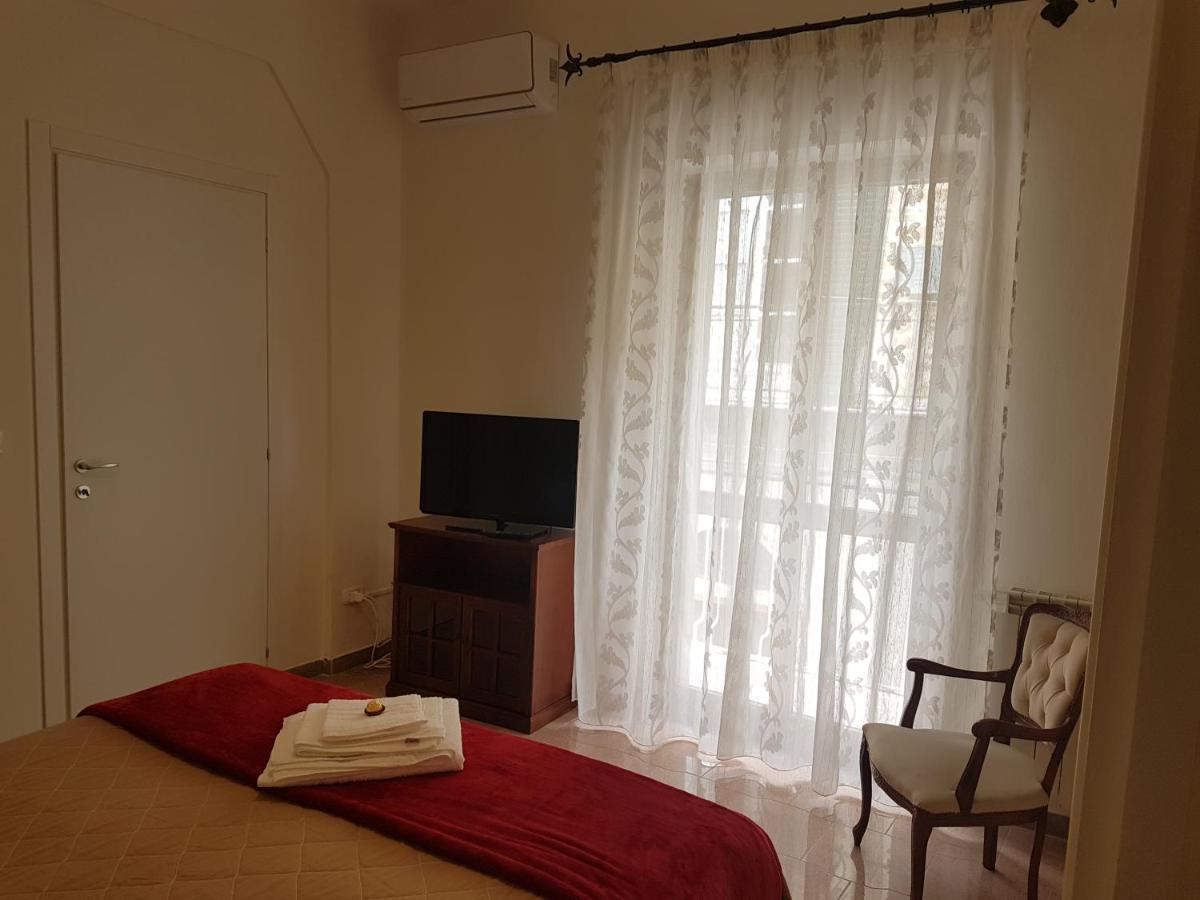 Lidia'S Home กานิกัตติ ภายนอก รูปภาพ