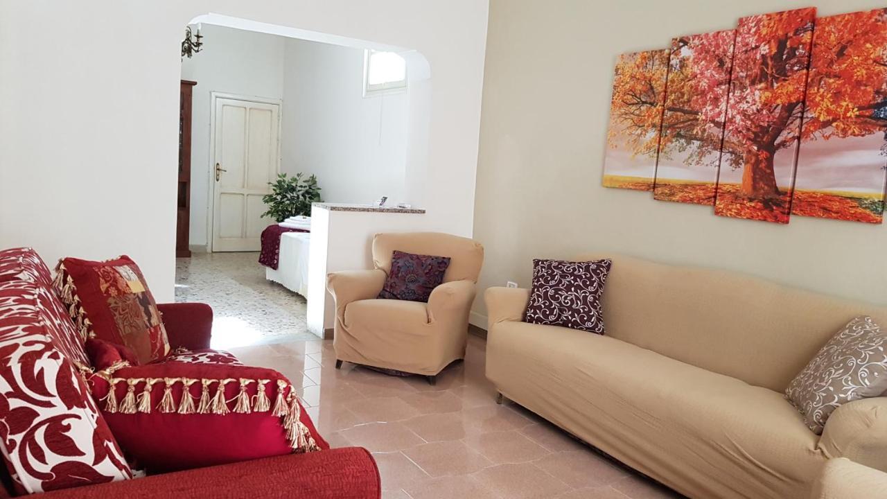 Lidia'S Home กานิกัตติ ภายนอก รูปภาพ